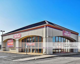 Photo 1 of Public Storage - 2433 South Washington Street, Naperville, IL