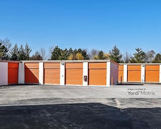 Photo 2 of Public Storage - 2433 South Washington Street, Naperville, IL