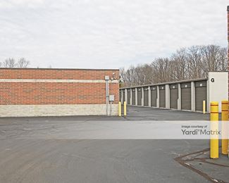 Photo 2 of Carmel Drive Self Storage - 550 West Carmel Drive, Carmel, IN
