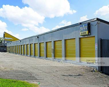 Storage Units for Rent available at 828 60th Street, Galveston, TX 77551