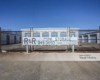 Photo 1 of Texas City Self Storage - 1724 Texas Avenue, Texas City, TX