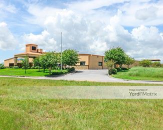 Photo 3 of SmartStop Self Storage - 3730 Emmet F Lowry Expwy, Texas City, TX