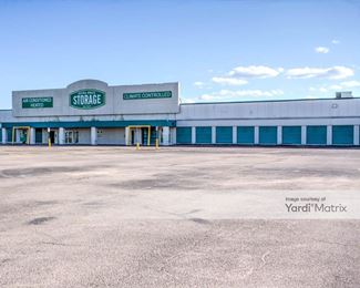 Photo 2 of Extra Space Storage - 1402 Spencer Hwy, South Houston, TX
