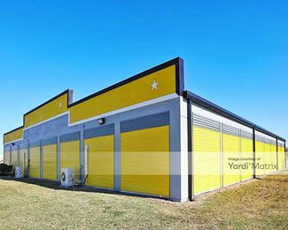 Photo 3 of Storage King USA - 4624 Garth Road, Baytown, TX