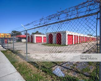 Photo 3 of Burke Self Storage - 1009 Burke Road, Pasadena, TX