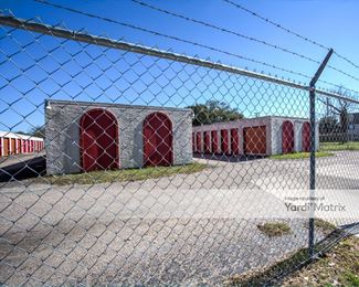 Photo 4 of Burke Self Storage - 1009 Burke Road, Pasadena, TX