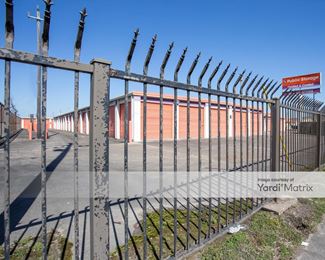 Photo 5 of Public Storage - 12435 I-10 East Fwy, Houston, TX