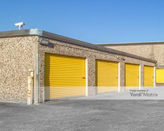Photo 2 of Extra Space Storage - 1701 Fm 1960 Bypass Road East, Humble, TX