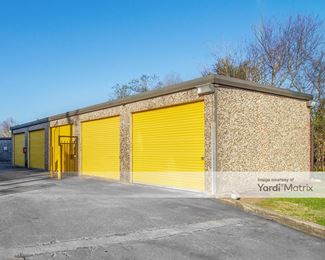 Photo 3 of Extra Space Storage - 1701 Fm 1960 Bypass Road East, Humble, TX
