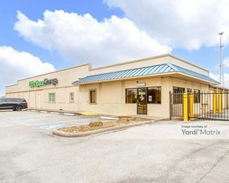 Photo 2 of Extra Space Storage - 3411 Rayford Road, Spring, TX