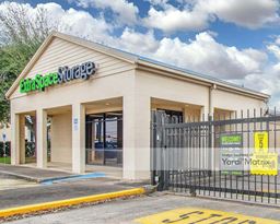 Image for Extra Space Storage - 3321 Center Street, Deer Park, TX