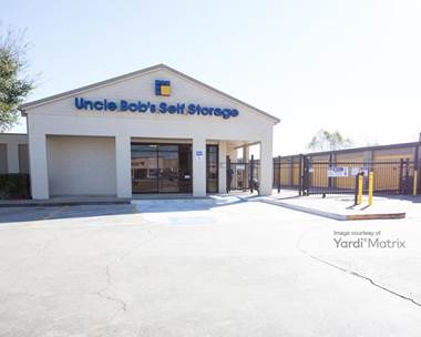 Storage Units for Rent available at 3321 Center Street, Deer Park, TX 77536