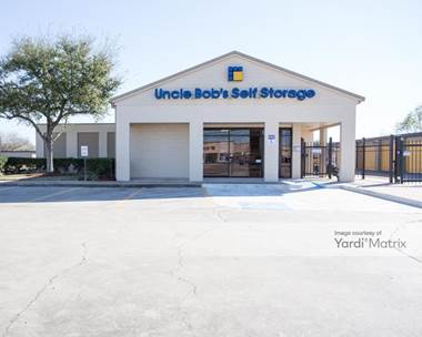 Storage Units for Rent available at 3321 Center Street, Deer Park, TX 77536