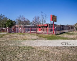 Photo 4 of Burke Road Mini Storage - 2003 Cherrybrook Lane, Pasadena, TX