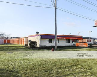 Photo 3 of Public Storage - 1385 East Dundee Road, Palatine, IL
