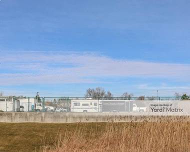 Storage Units for Rent available at 880 East Rollins Road, Round Lake Beach, IL 60073