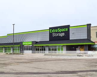 Photo 1 of Extra Space Storage - 600 West Liberty Street, Wauconda, IL