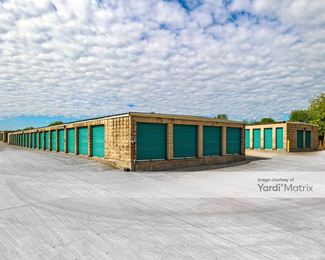Photo 2 of CubeSmart Self Storage - 1630 Wisconsin Street, Sturtevant , WI
