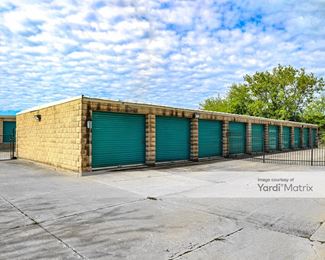Photo 6 of CubeSmart Self Storage - 1630 Wisconsin Street, Sturtevant , WI