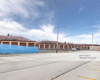 Photo 2 of Storage Rentals of America - 10535 West College Avenue, Franklin, WI