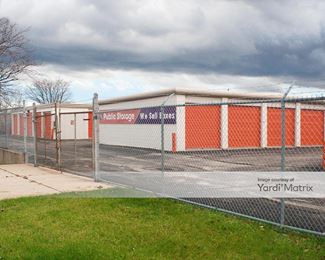 Photo 2 of Public Storage - 4750 South 108th Street, Greenfield, WI
