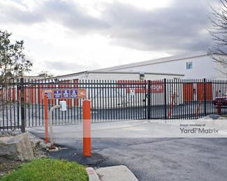 Photo 1 of Public Storage - 9810 South 27th Street, Oak Creek, WI