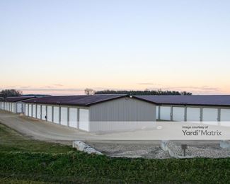 Photo 3 of Hartford Self Storage - 1125 Grand Avenue, Hartford, WI