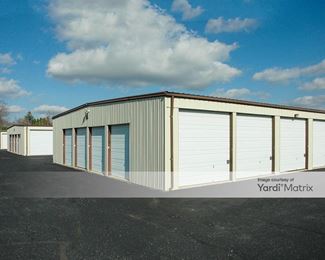 Photo 3 of Super Storage - N57 W39740 Industrial Lane, Town of Oconomowoc, WI