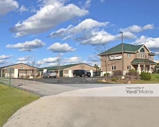 Photo 4 of Ryan Road Storage - 840 West Ryan Road, Oak Creek, WI