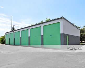 Photo 5 of Extra Space Storage - 999 West Mt. Vernon Avenue, Milwaukee, WI