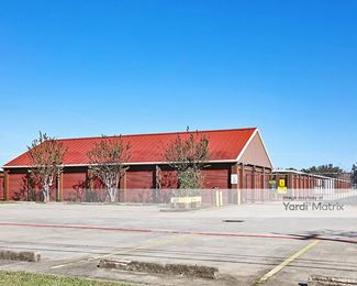 Photo 2 of Extra Space Storage - 4500 Decker Drive, Baytown, TX