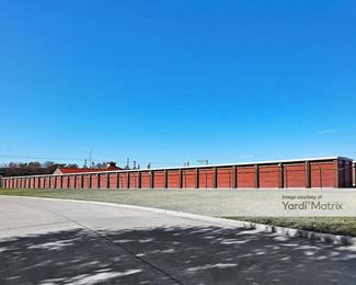 Photo 6 of Extra Space Storage - 4500 Decker Drive, Baytown, TX
