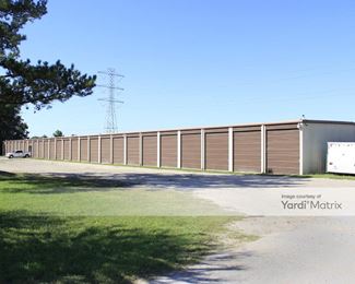 Photo 1 of 1960 Boat Storage - 125 Moonshine Hill Loop, Humble, TX