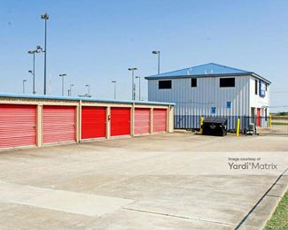 Photo 3 of Avid Storage - 3863 FM 528, Alvin, TX
