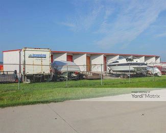 Photo 3 of Public Storage - 410 Old Galveston Road, Webster, TX