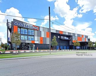 Photo 2 of Eado Self Storage - 1025 Sampson Street, Houston, TX