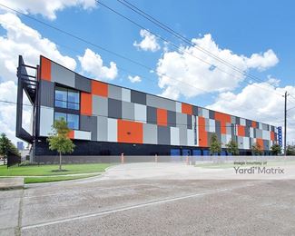 Photo 5 of Eado Self Storage - 1025 Sampson Street, Houston, TX