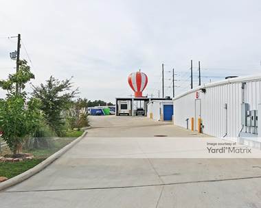Storage Units for Rent available at 200 Lincoln Ridge, Willis, TX 77378