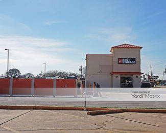 Photo 2 of Best Storage - 7430 Spencer Hwy, Pasadena, TX