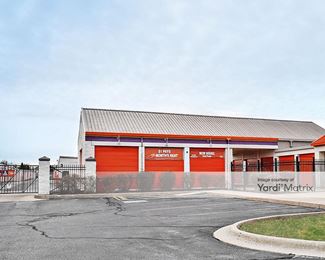 Photo 2 of Public Storage - 4253 Ogden Avenue, Aurora, IL