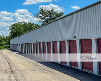 Photo 2 of CubeSmart Self Storage - 11181 Giordano Court, Huntley, IL