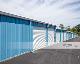 Photo 3 of Trojan Storage - 300 Sundown Road, South Elgin, IL