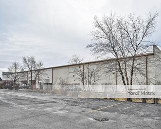 Photo 4 of Public Storage - 2399 South Finley Road, Lombard, IL