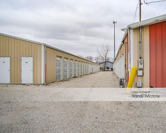 Photo 4 of Ace Storage - 620 West Gore Road, Morris, IL