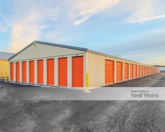 Photo 2 of Storage Rentals of America - 204 Wolf Street, Yorkville, IL