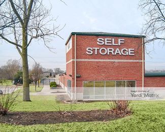 Photo 4 of Infinite Self Storage - 1397 North Larkin, Joliet, IL