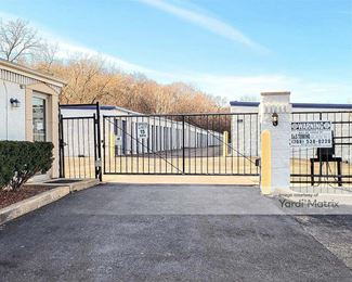Photo 2 of Oakbrook Storage - 0S680 IL Hwy 83, Oakbrook Terrace, IL