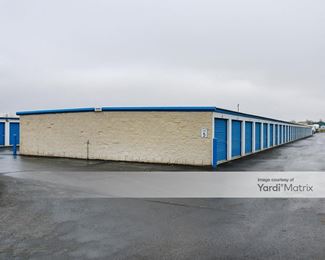 Photo 2 of Pyott Road Self Storage - 1401 Industrial Drive, Lake In the Hills, IL