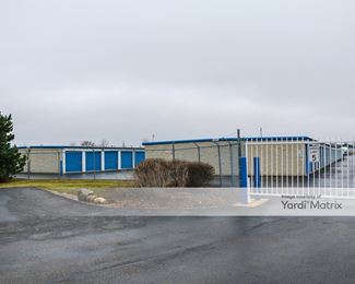 Photo 5 of Pyott Road Self Storage - 1401 Industrial Drive, Lake In the Hills, IL