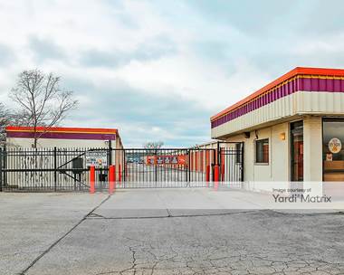 Storage Units for Rent available at 556 North York Road, Bensenville, IL 60106